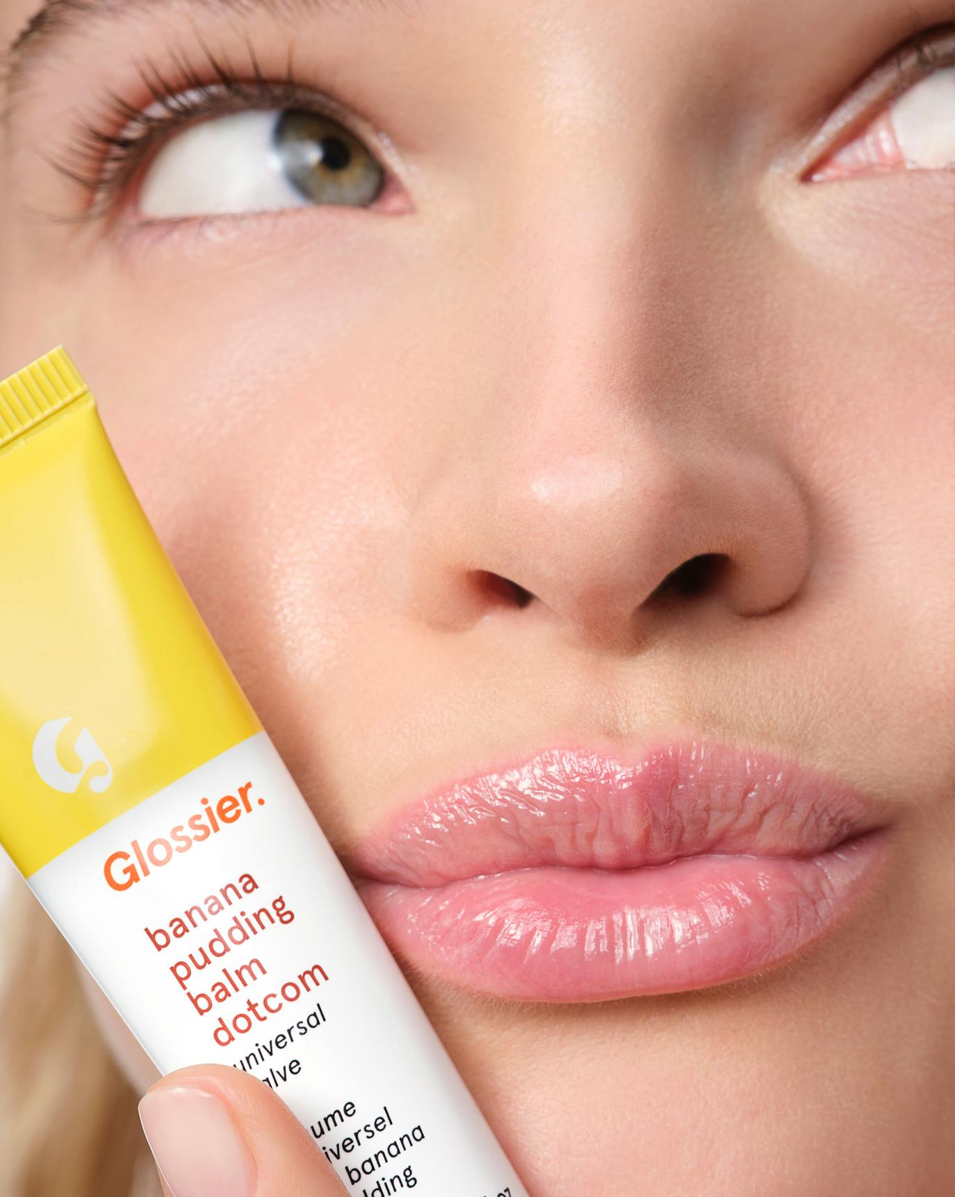Barbara wears Banana Pudding Balm Dotcom.