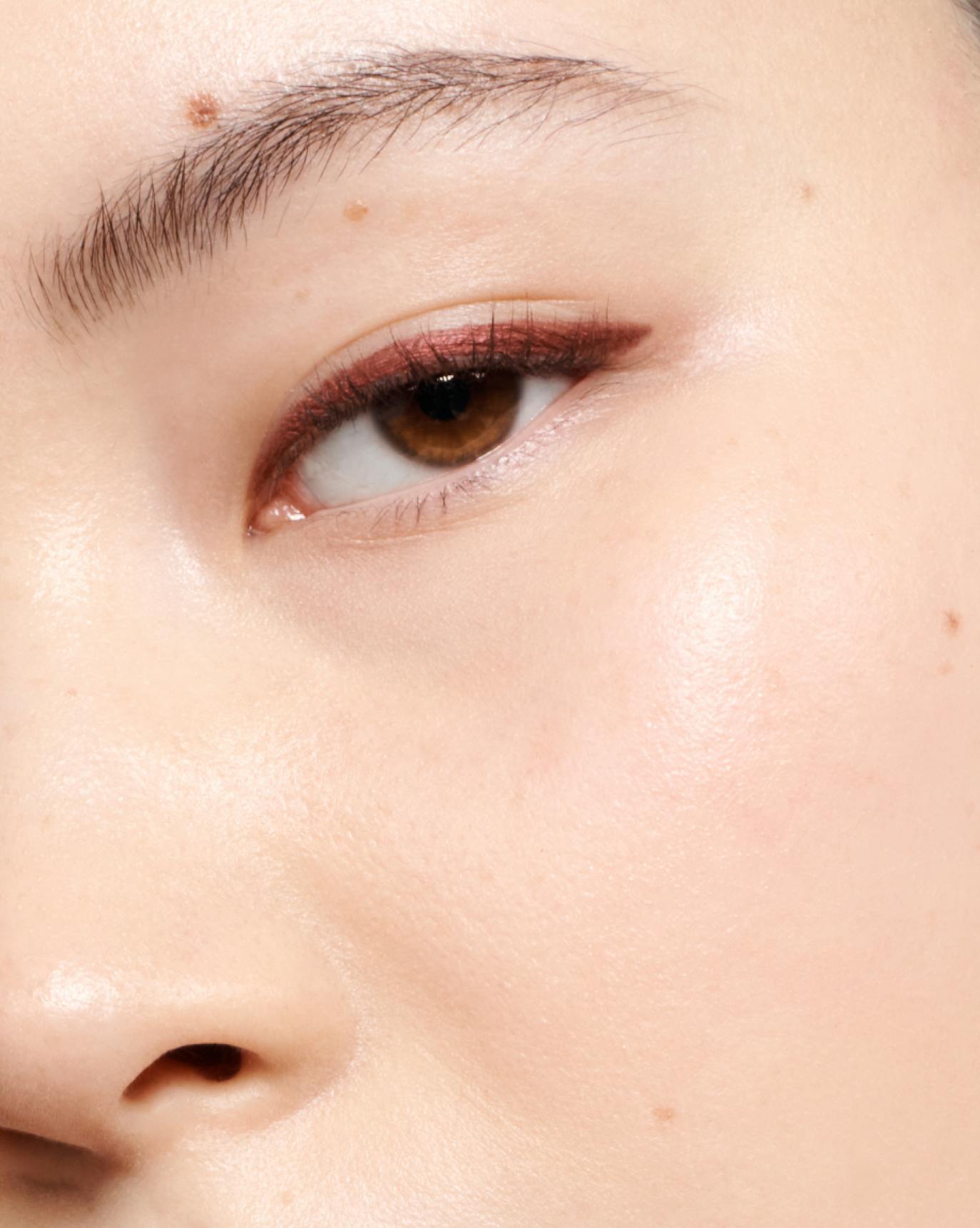 Tallulah wears No. 1 Pencil in default.