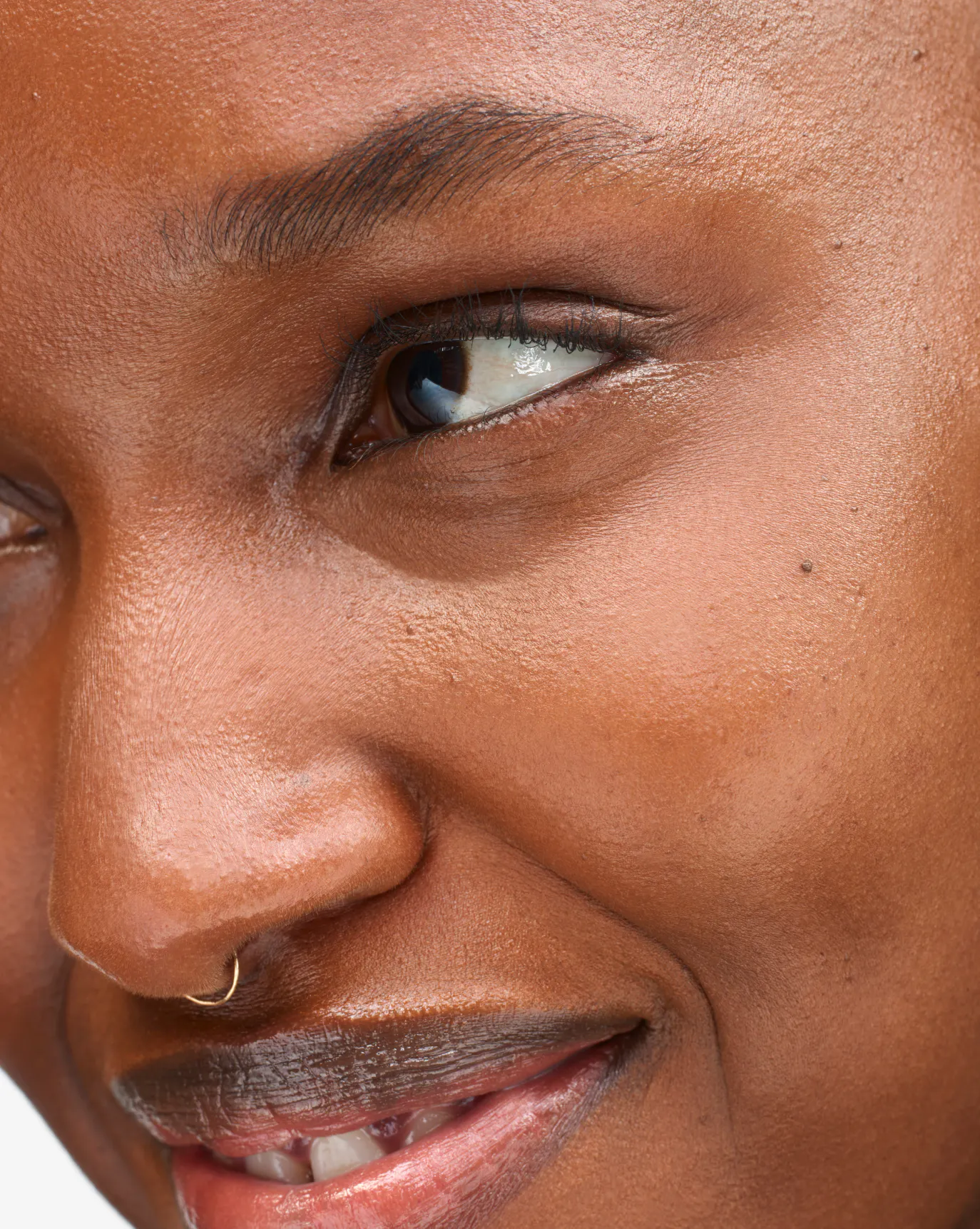 Kadia in Stretch Balm Concealer, D2.