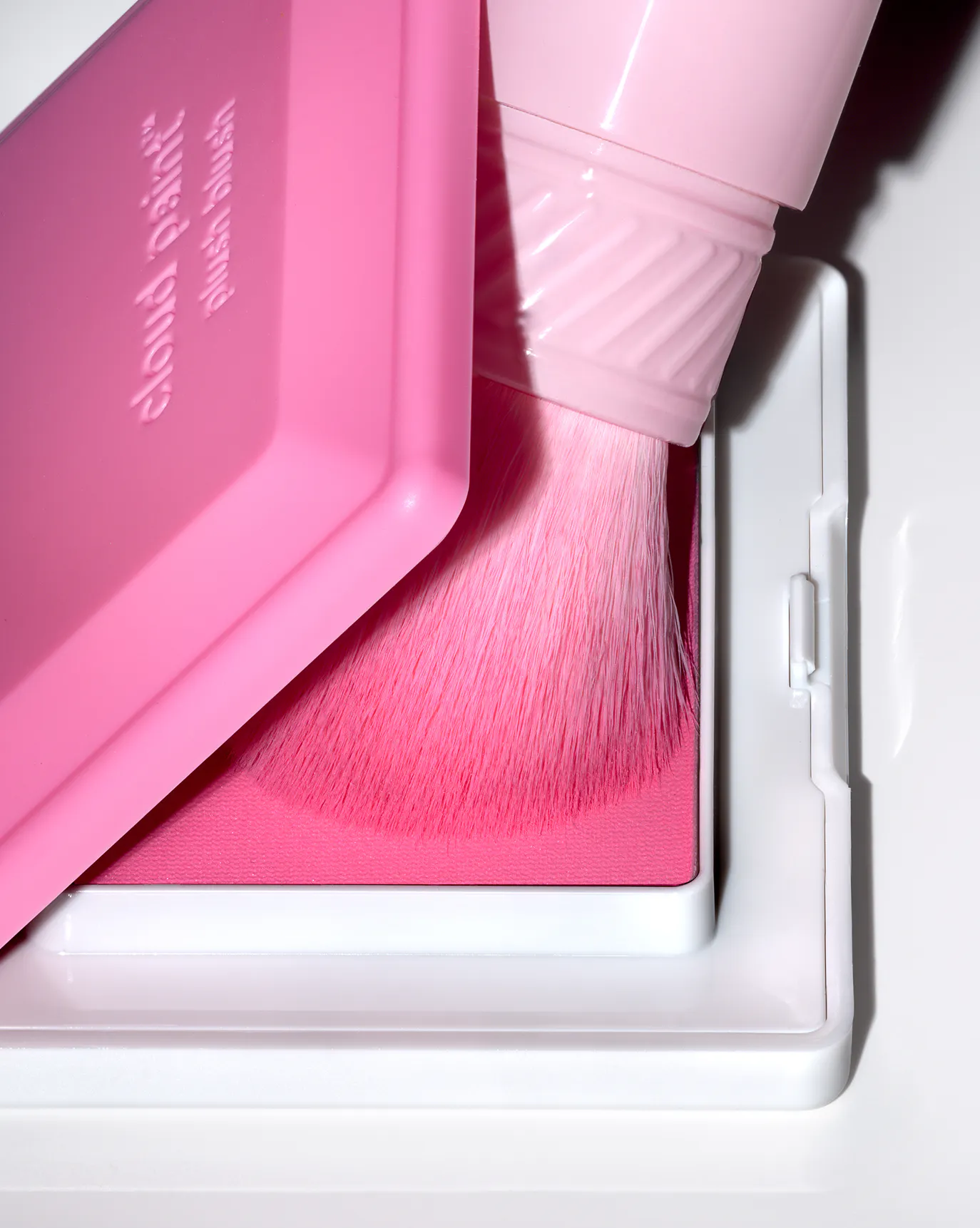 Cloud Paint Plush Blush – Glossier