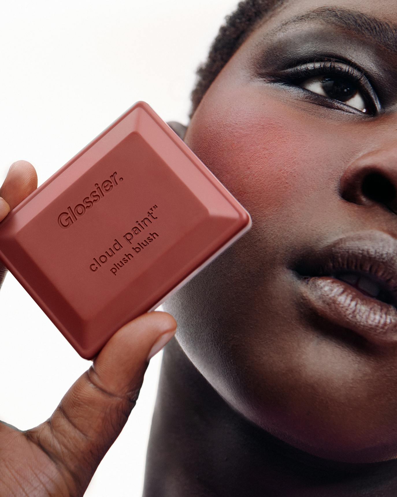 Anai wears Cloud Paint Plush Blush in Storm.