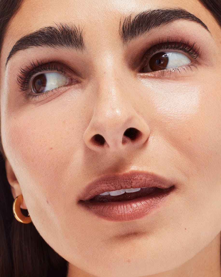 full face image of model wearing generation g in malt