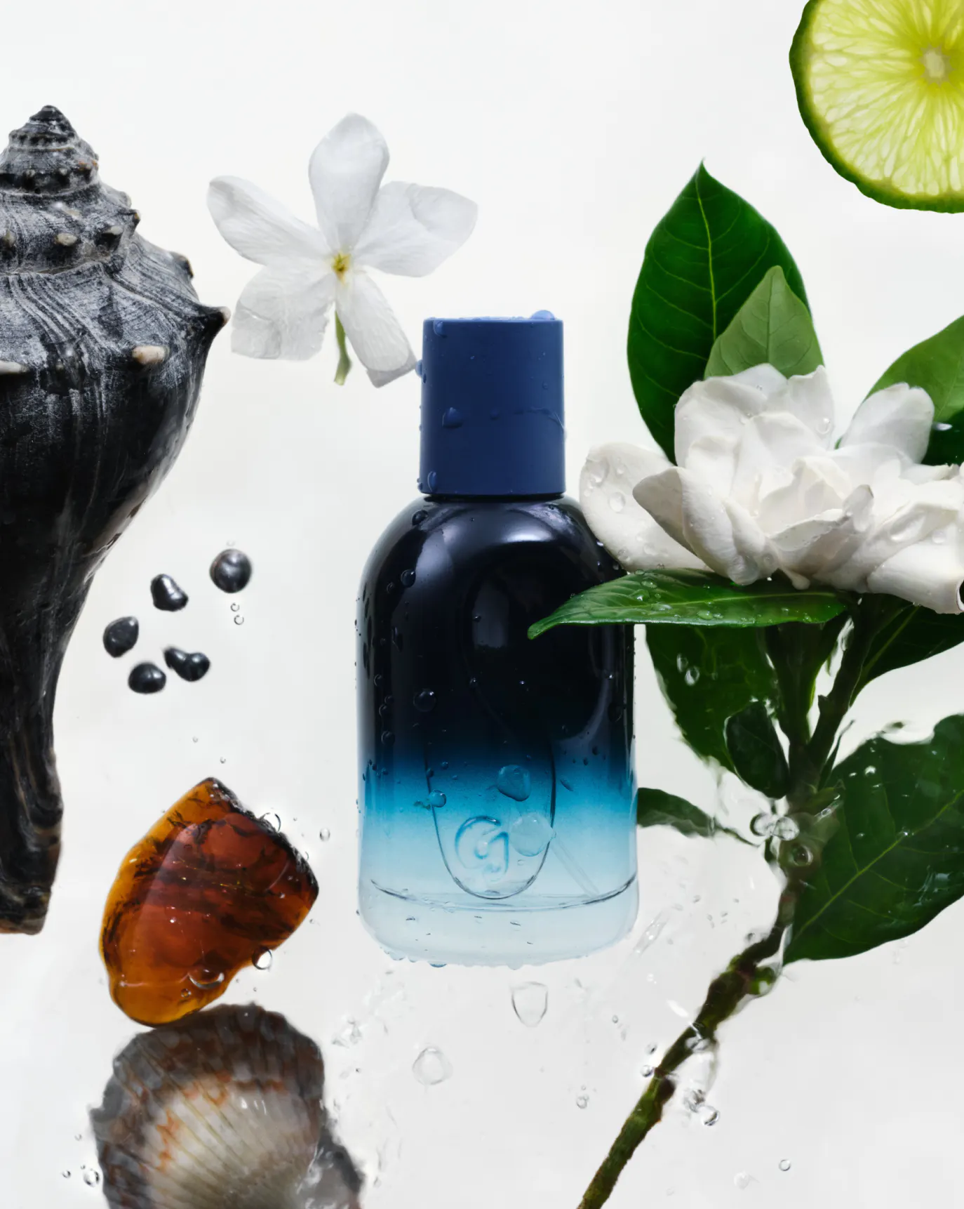 Glossier You Soie is a sensual and creamy solar blend.