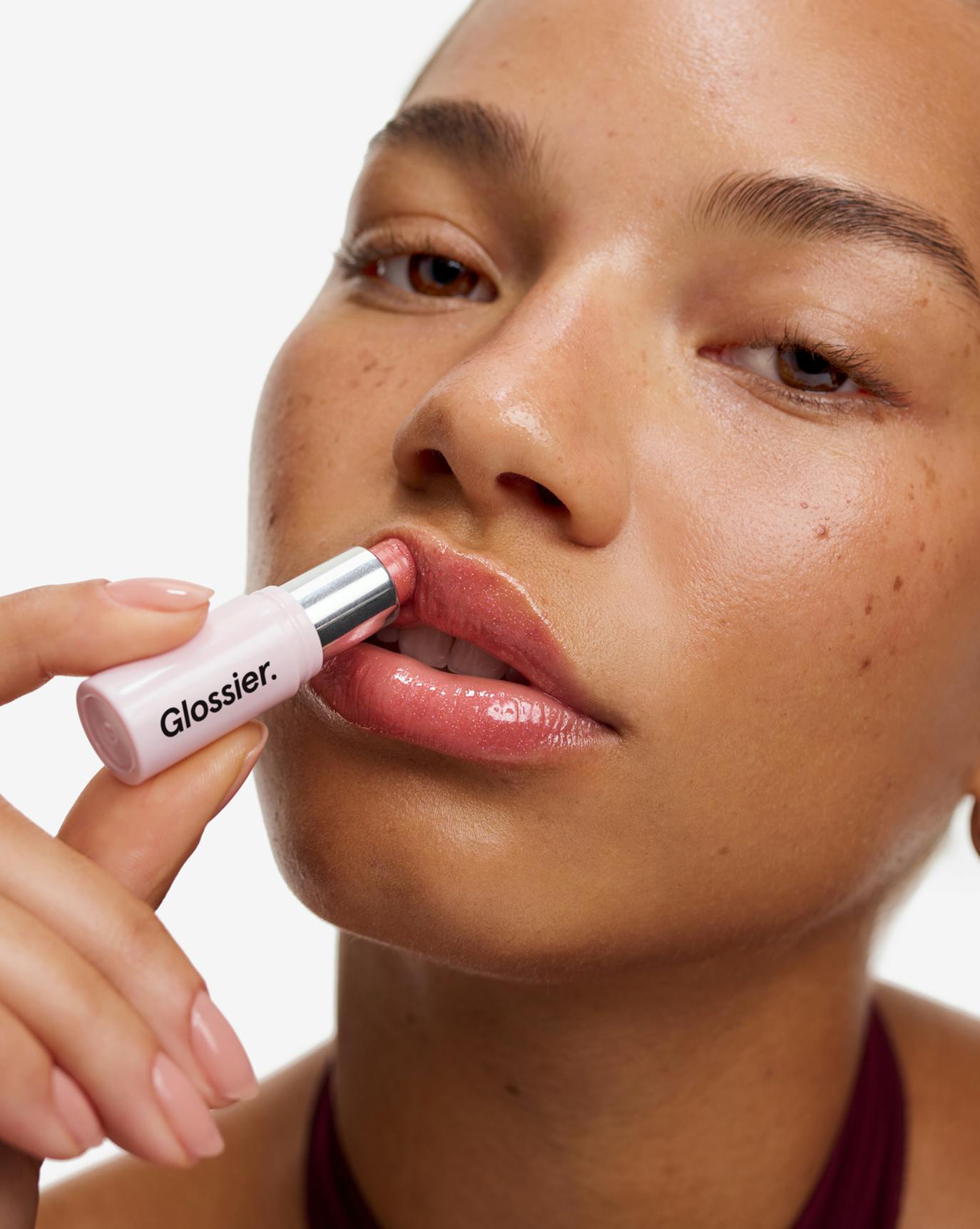 Nyah wears Ultralip in Villa+.