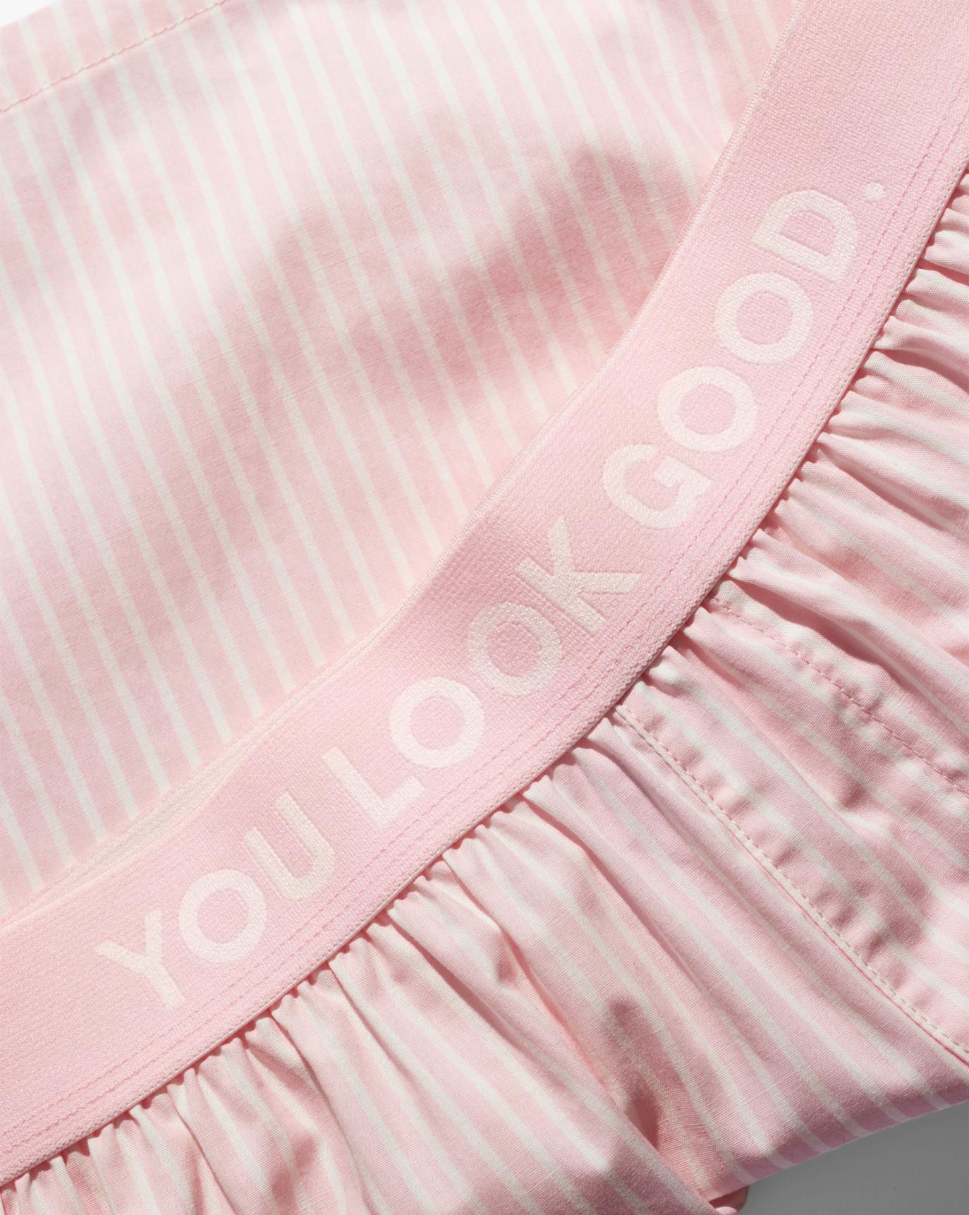 close up of you look good boxer band