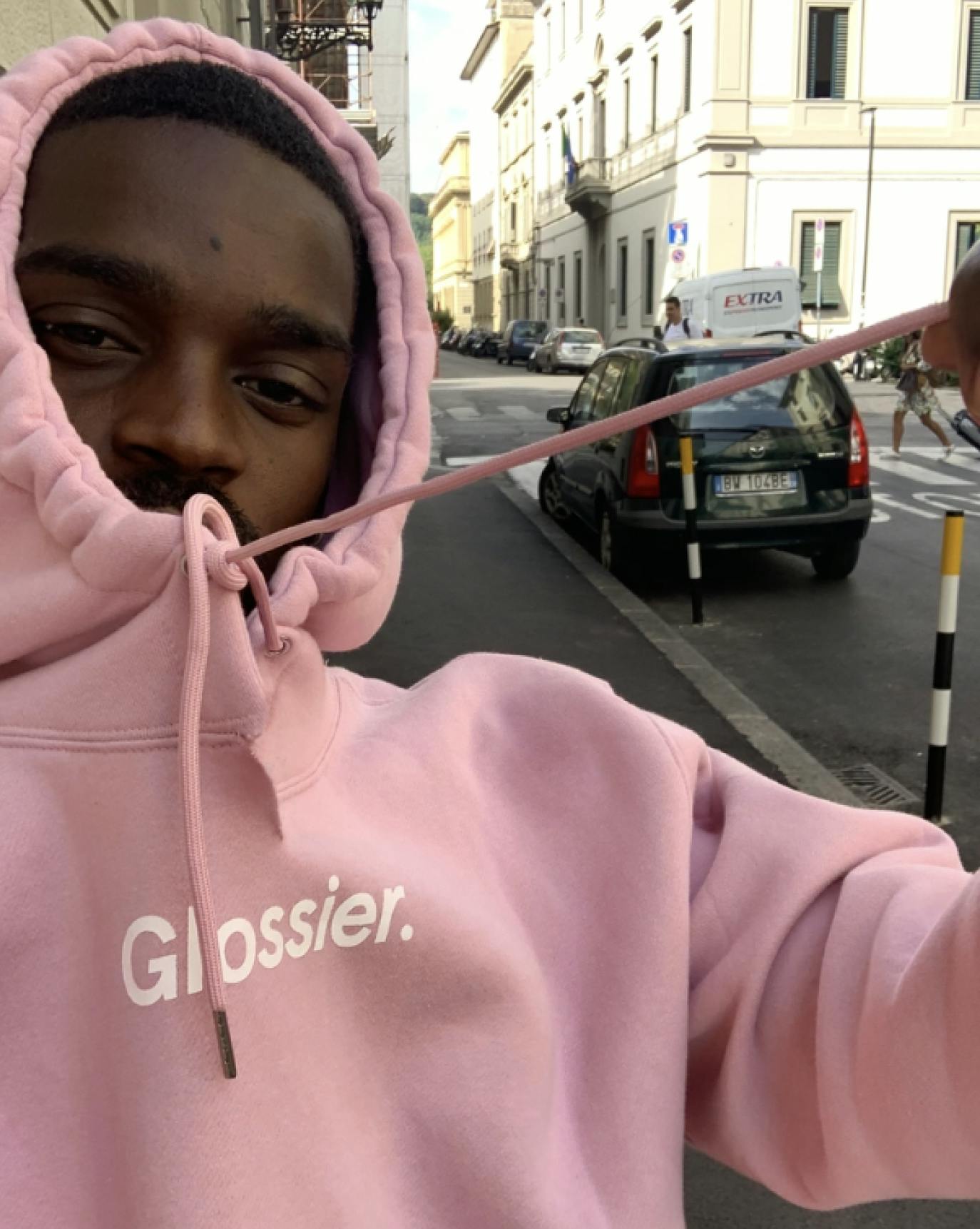 Glossier pullover sale