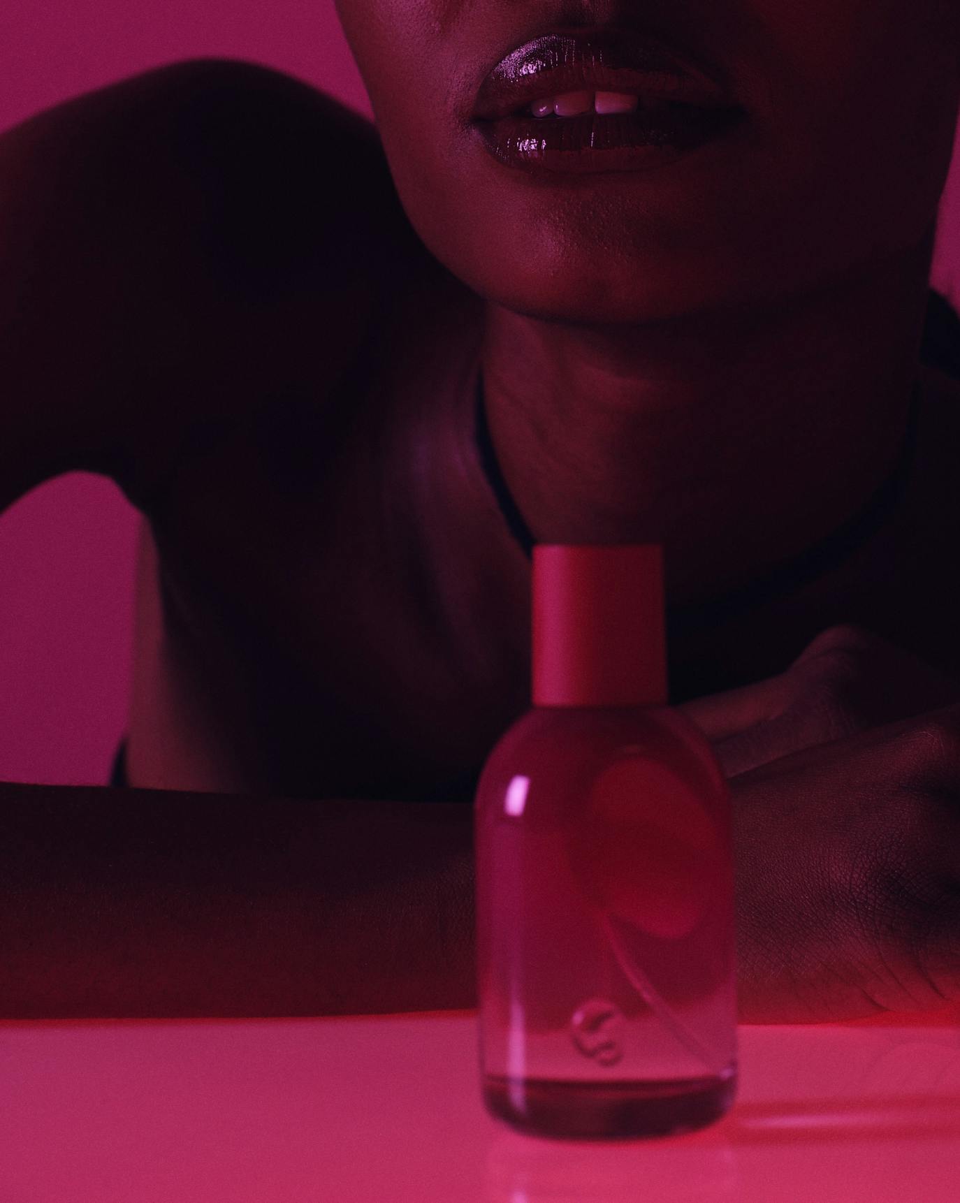 香水(女性用) Glossier you. Reve s2819282-main-zoom.jpg