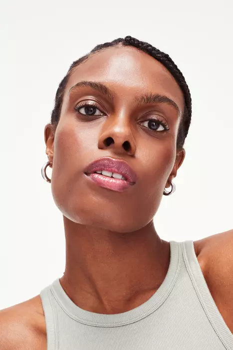 Ultralip, Portrait, shade image 4