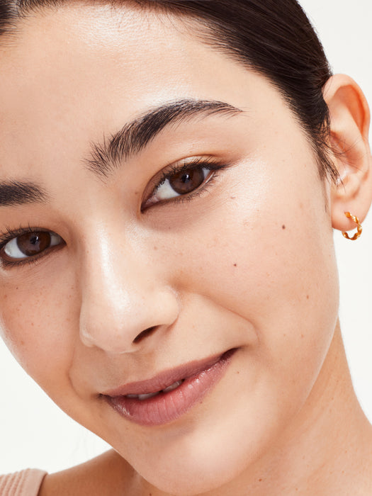 Ultralip, Villa, shade image 1