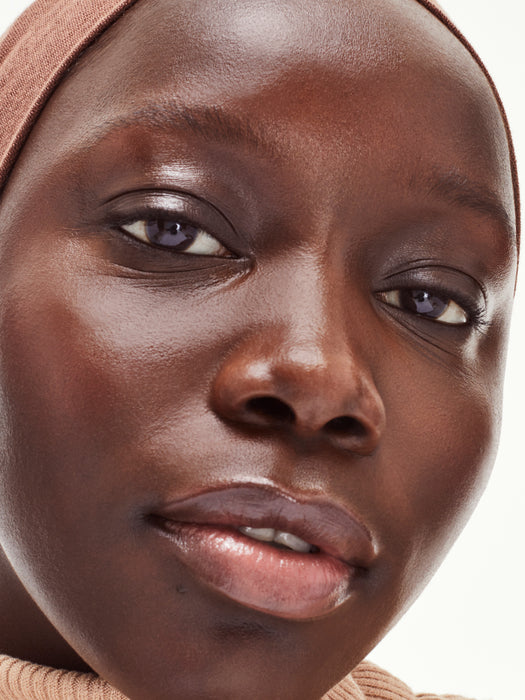 Ultralip, Villa, shade image 5