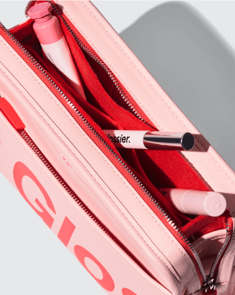 GLOSSIER MINI BEAUTY BAG deals