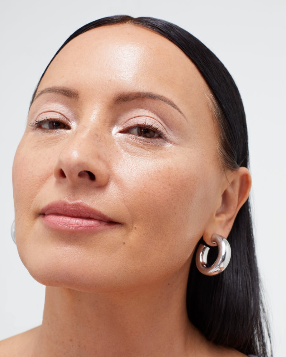 model wears monochromes in bluff