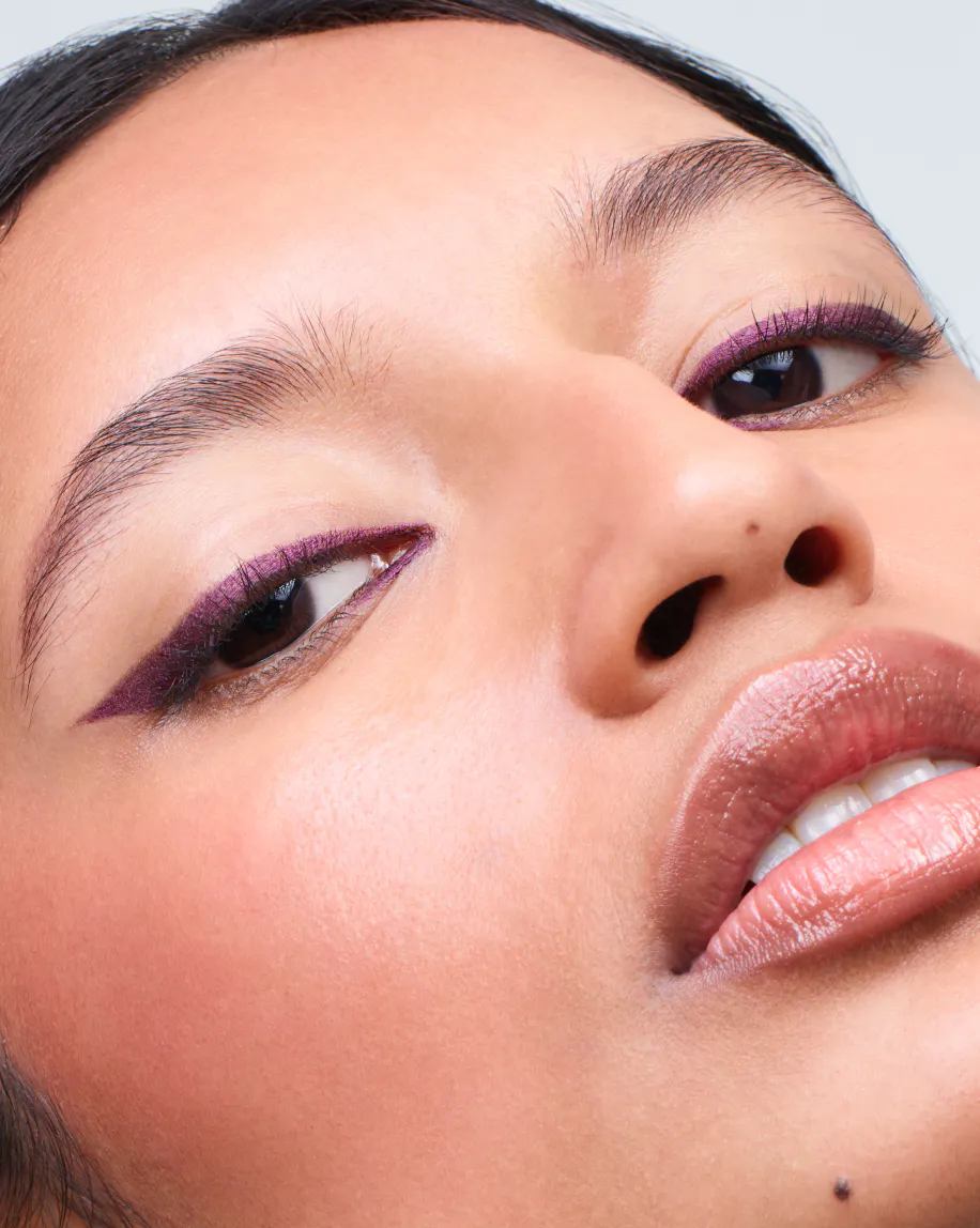 アイライナー nocco No. 1 Pencil – Glossier