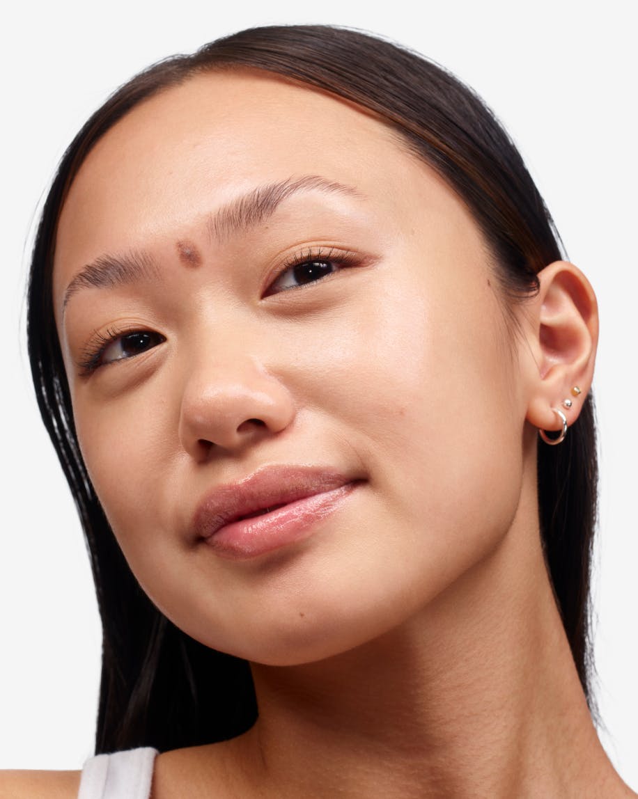 Perfecting Skin Tint Glossier 6528