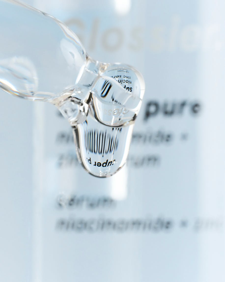 【新品未使用】Glossier グロッシアー スーパーピュア美容液 30ミリ Amazon.com: Glossier Super Pure Clarifying Face Serum with